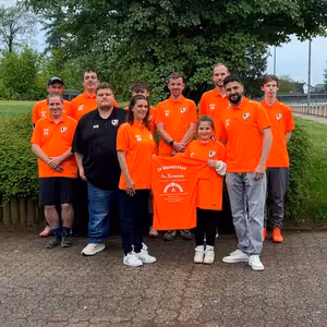 Trikotübergabe Sponsor La Fermata Neunkirchen